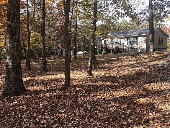3rd image of 164 Settlers Ln
