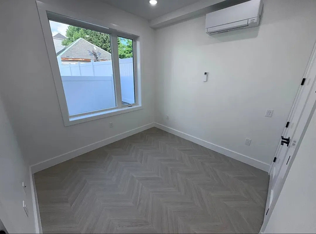 3 bed, $2,900 — Photo 4