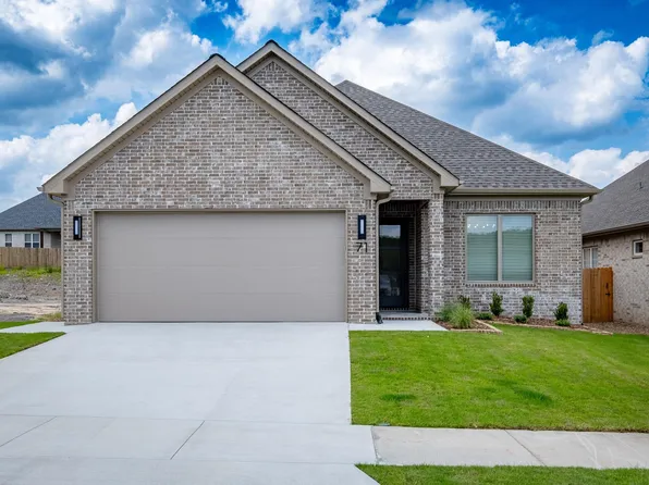 71 Copper Cir, Little Rock, AR 72223