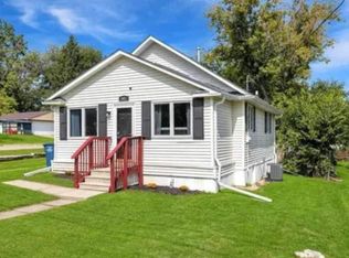 401 Payton Ave, Des Moines, IA 50315