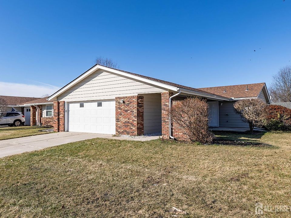 1st image of 213 Doremus Dr #C