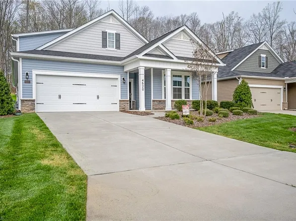 4520 Sapphire Ct, Clemmons, NC 27012