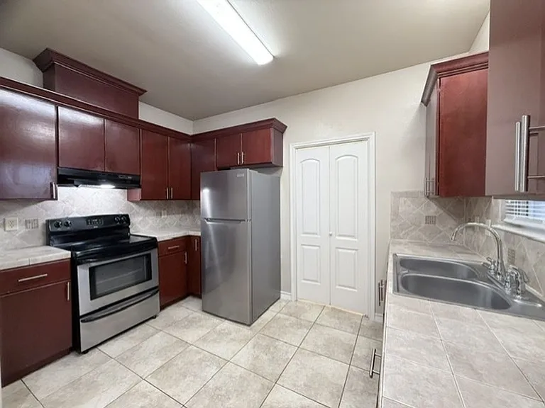 710 Alta Vista Dr — Photo 19