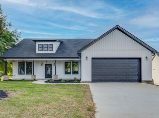 2601 Vista Meadows Ln, Sevierville, TN 37876