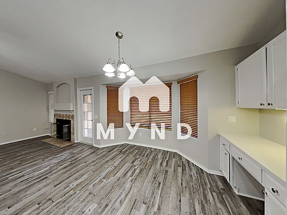 3rd image of 5042 N 86th Dr