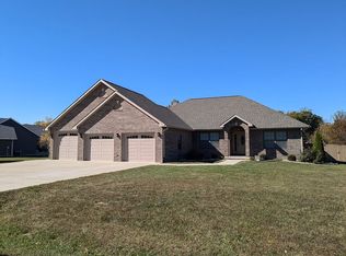 4412 Santa Maria Ct, West Terre Haute, IN 47885