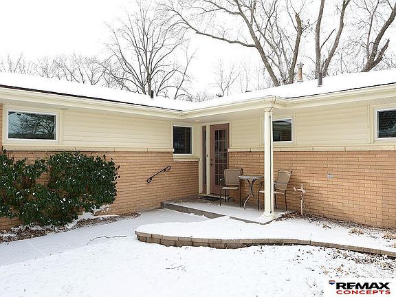 3rd image of 1127 Mulder Dr