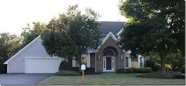 1st image of 59 Broadmoor Trl