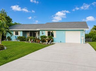 3488 Dwight St, Pt Charlotte, FL 33981