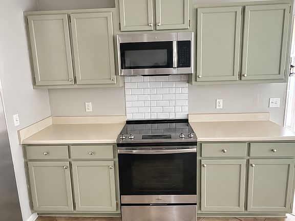 5th image of 103 Avalon Ct
