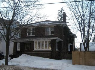 711 Benjamin Ave SE, Grand Rapids, MI 49506