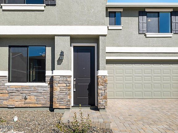 2nd image of 1175 Arrastra Rd