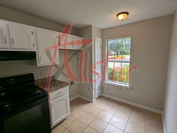5th image of 6956 Maury Dr