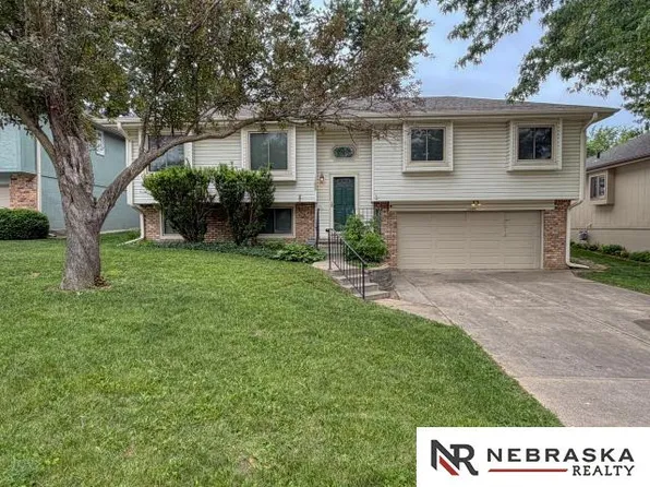 13605 Atwood Ave, Omaha, NE 68144