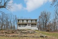 Old Mount Peter Rd-0904-001.jpg
