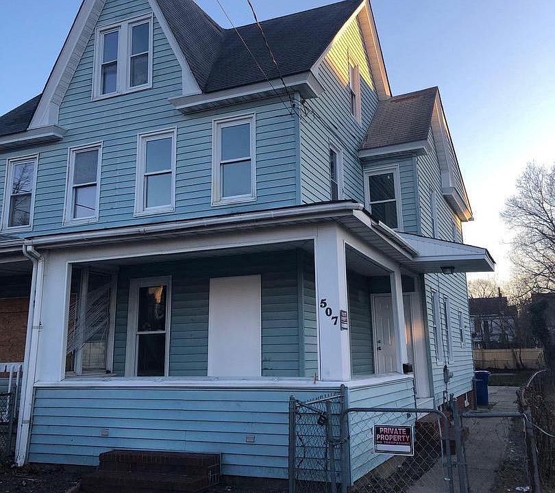 1st image of 507 N 2nd St