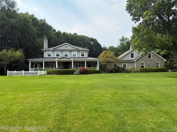 3655 Catherine Anne Ln, Holly, MI 48442