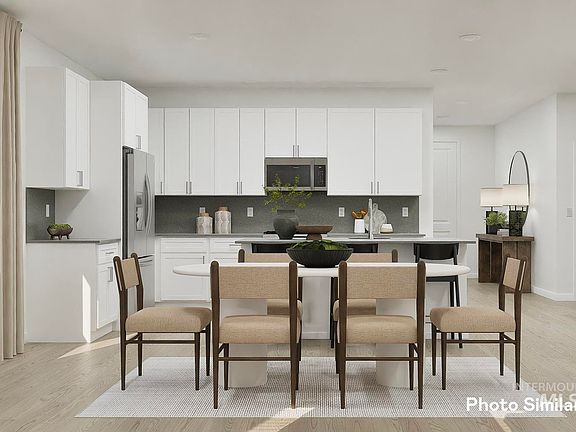 6th image of this home