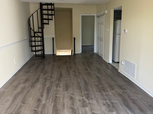 1825 Bridgetown Pike APT 704, Feasterville Trevose, PA 19053