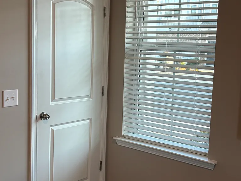 Entry to bedroom