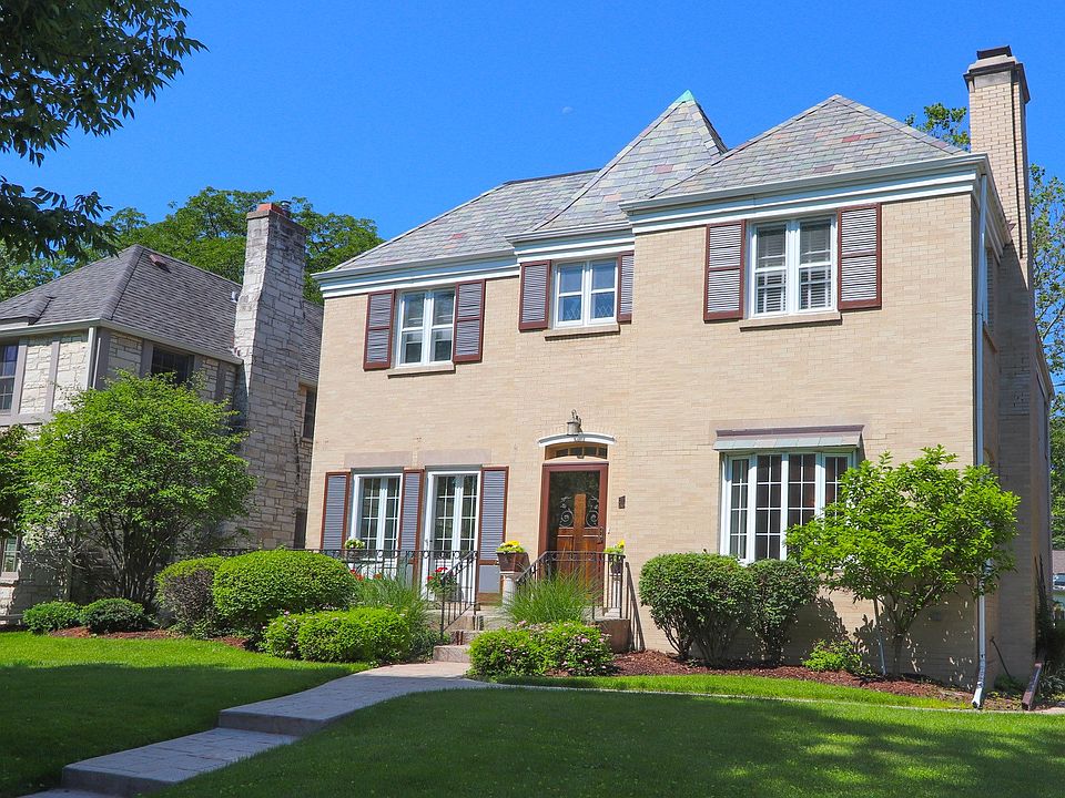 1st image of 1219 Forest Ave