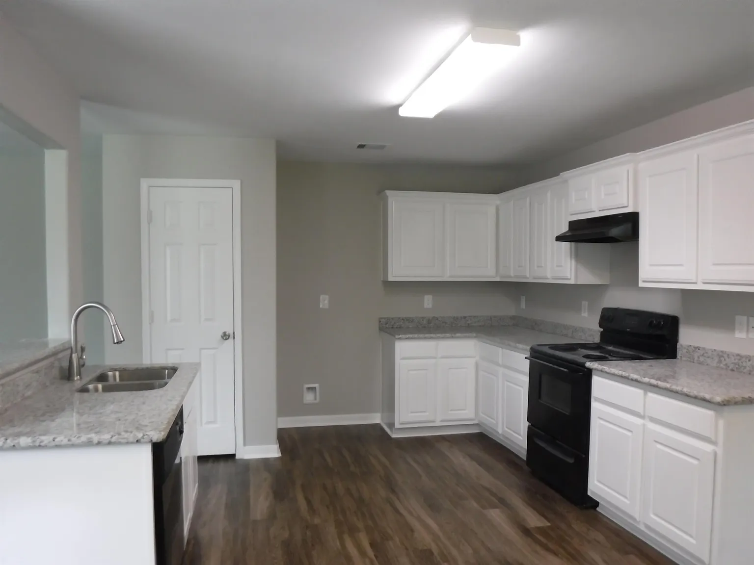 6811 Waterlilly View Lane; Richmond 77469 - 1 — Photo 2