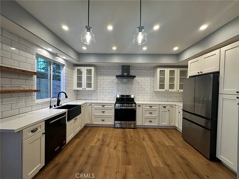 13508 Moorpark St #2 — Photo 12