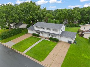 5027 99th St W, Minneapolis, MN 55437