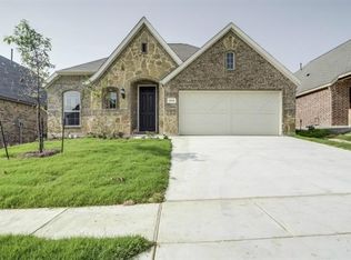 3036 Waterfall Dr, Fort Worth, TX 76177