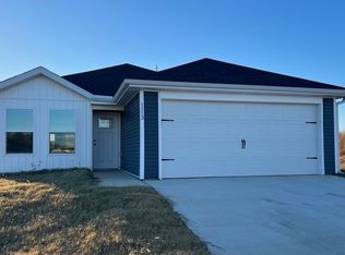 1113 Downy Dr, Oronogo, MO 64855