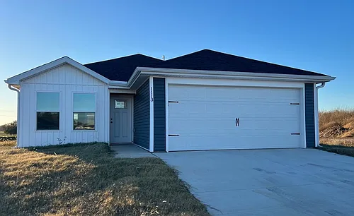 1113 Downy Dr Photo 1