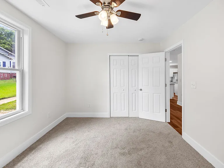 6 Goodrich St — Photo 17