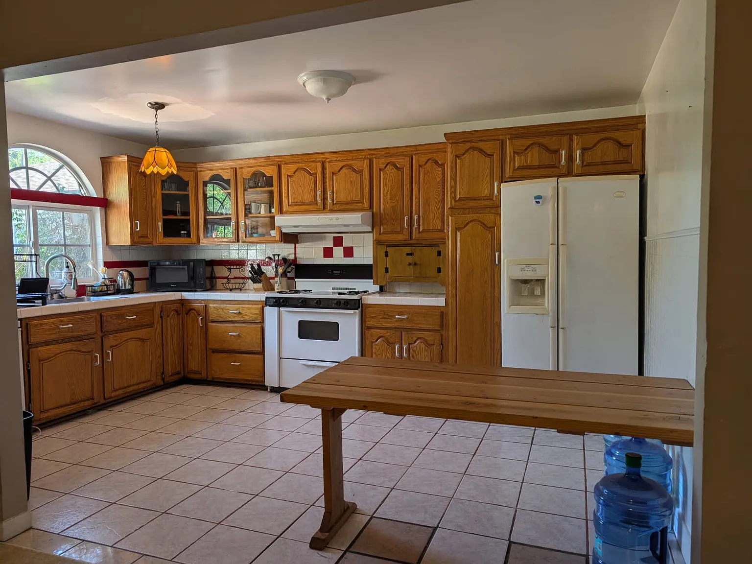 2 bed, 1288 sqft, $2,200 — Photo 2