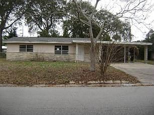 1st image of 2920 Avon Ln