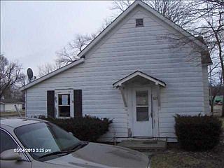 1st image of 823 W Cleveland St