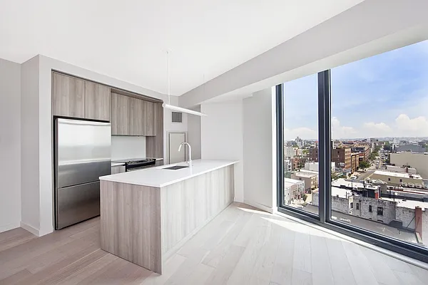 Rented by Bold Marketing | media 27