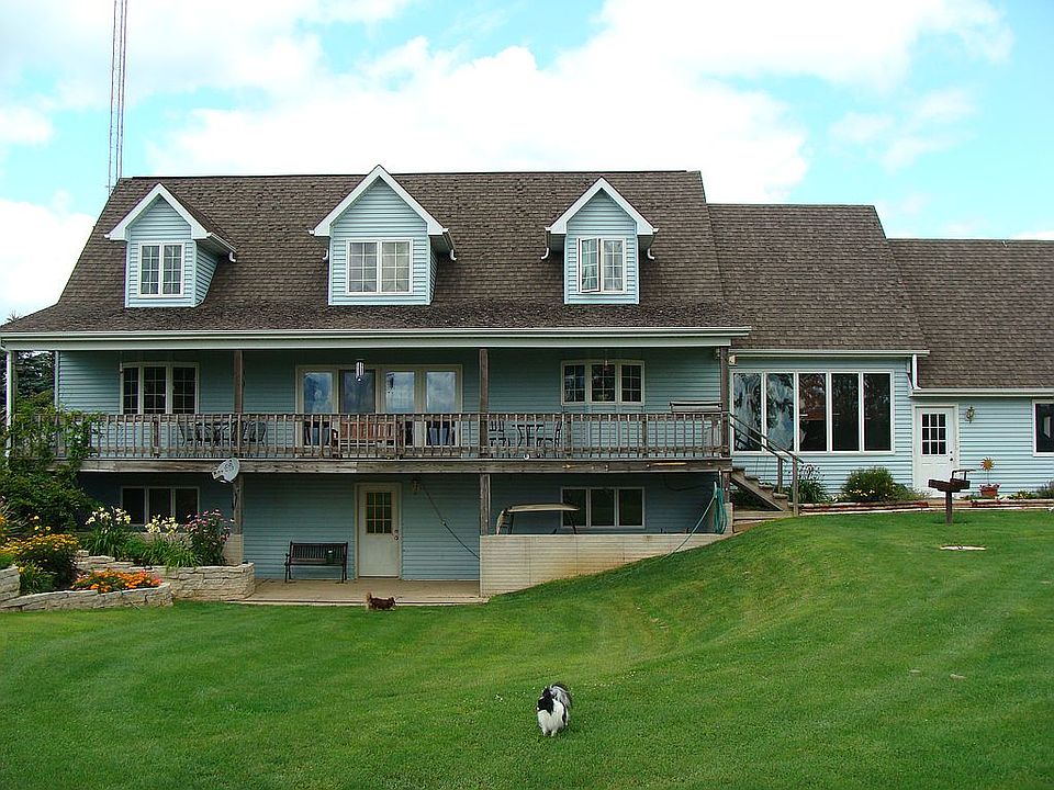 Back, facing golf course
