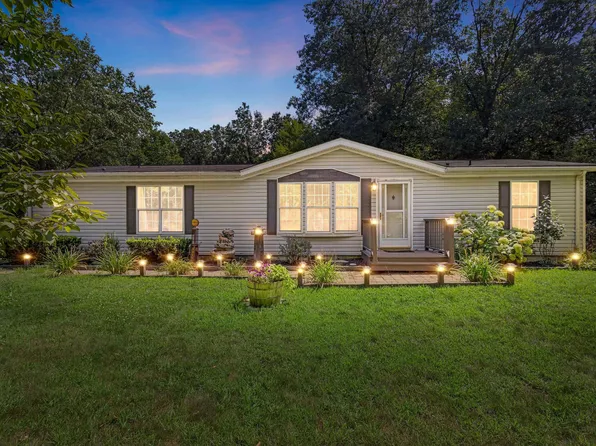 8730 N 1175 E, Walkerton, IN 46574