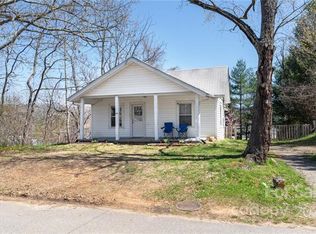 49 Annie St, Asheville, NC 28806