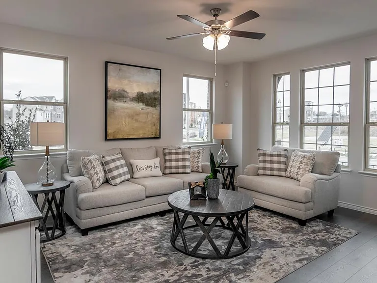 2240 Lasso Ct — Photo 1