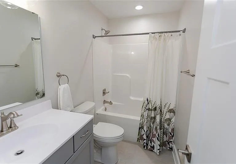 6 Kiley Ln — Photo 33