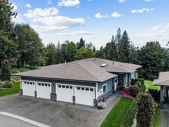 3rd image of 51096 Falls Ct #129
