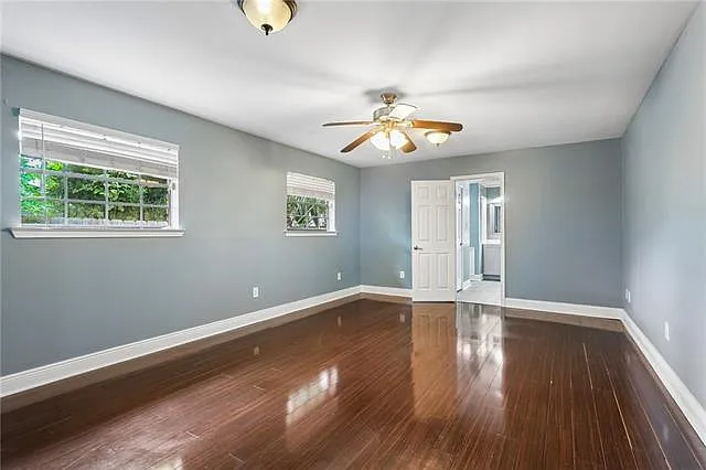 505 Raspberry St — Photo 11