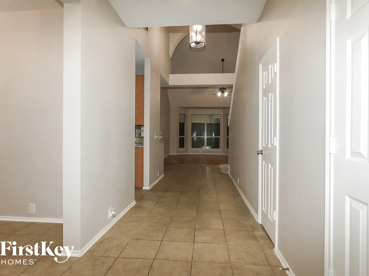 4 bed, 3.0 bath, 2557 sqft, $2,475 — Photo 2