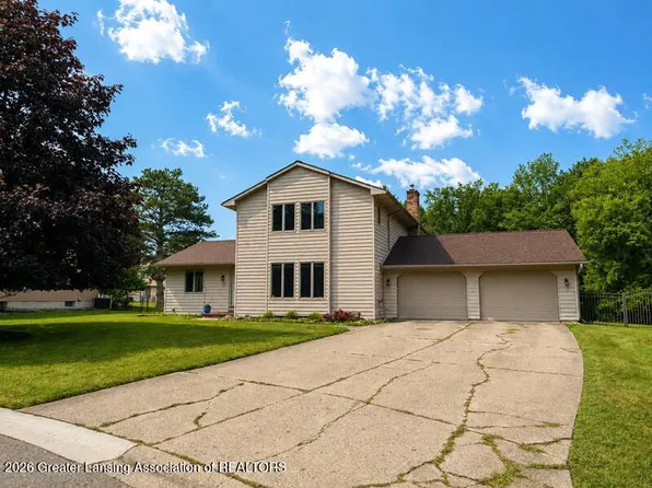 2707 Rockdale Ave, Lansing, MI 48917