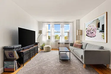 495 East 7th Street, #6C