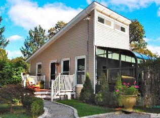 14 Hollyoak Ave, East Hampton, NY 11937