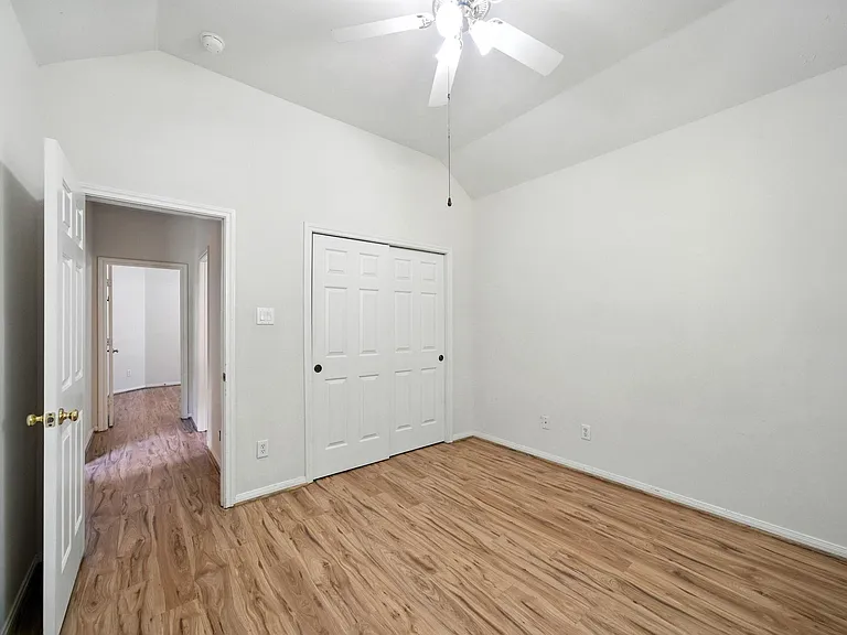1626 Maryvale Dr — Photo 12
