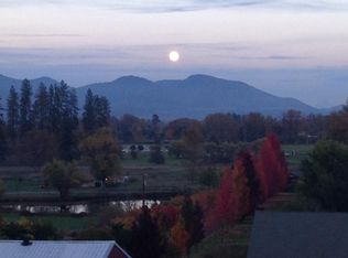 1600 Rounds Ave, Grants Pass, OR 97527