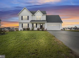 902 Southwood Dr, Shippensburg, PA 17257